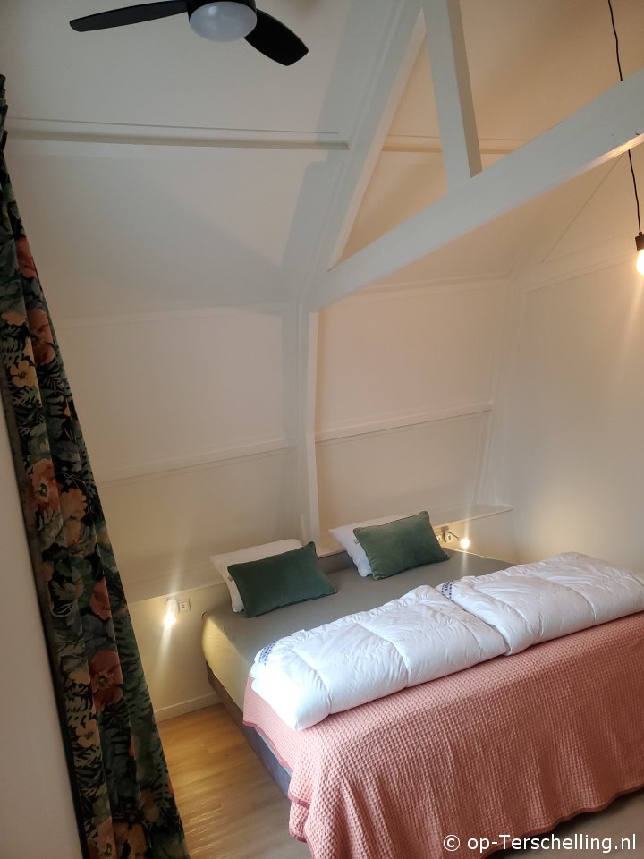  Eilandhuisje Parnassia